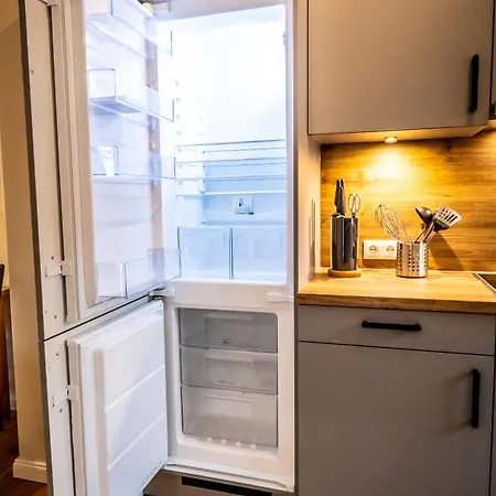 Διαμέρισμα 003 - Monument - 1 Bedroom - 2 Beds - Large Living Dining