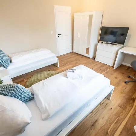 003 - Monument - 1 Bedroom - 2 Beds - Large Living Dining Διαμέρισμα Brunsbuettel